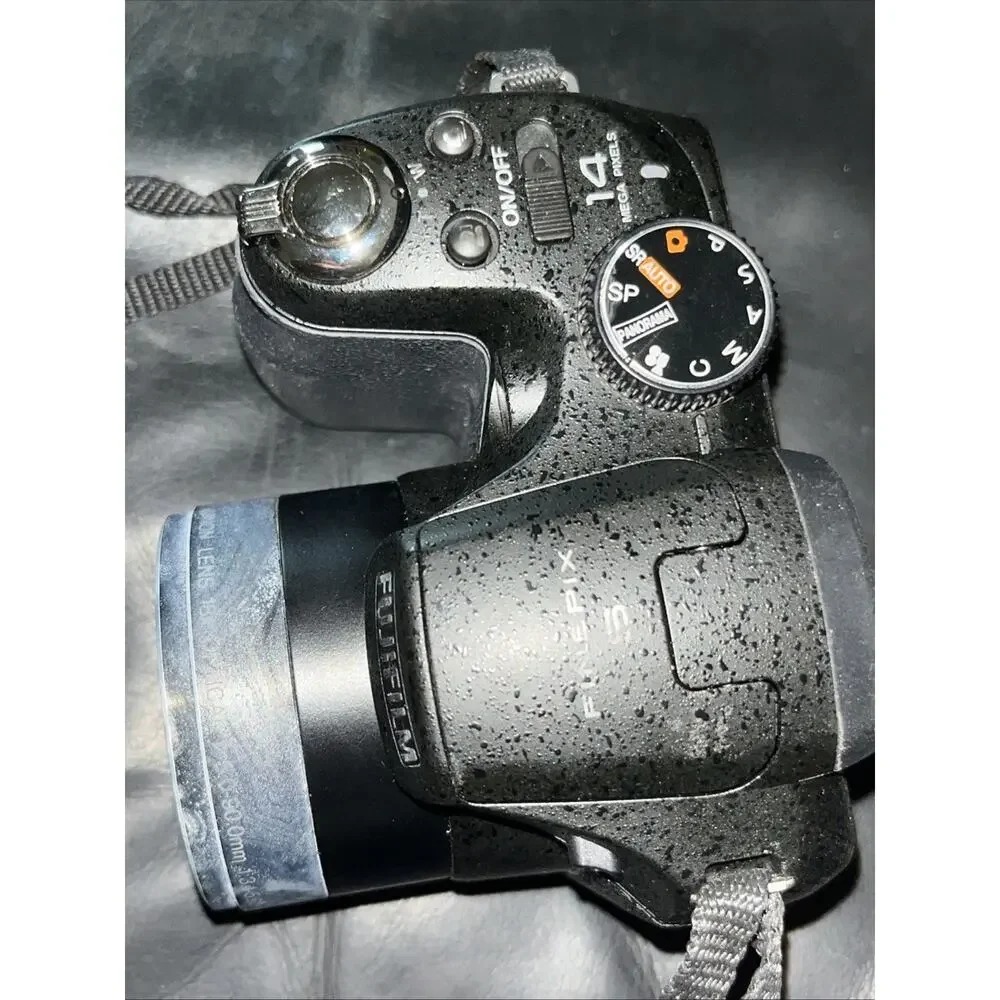 Fuji Fine Pic S Camera neers Sim Card